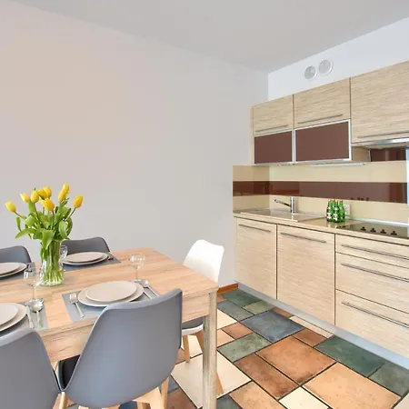 Promenada - Aquarius